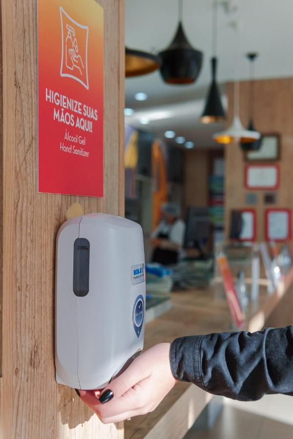 ホテル Ibis ノヴォ・アンブルゴ エクステリア 写真